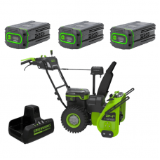 Снегоуборщик самоходный Greenworks GD82ST56 82V (61 см) бесщеточный аккумуляторный c тремя АКБ 8 Ач и двойным ЗУ